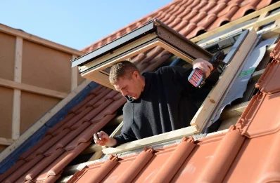 Pose de fenêtres de toit Velux à Berneville